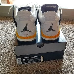 Jordan 4's